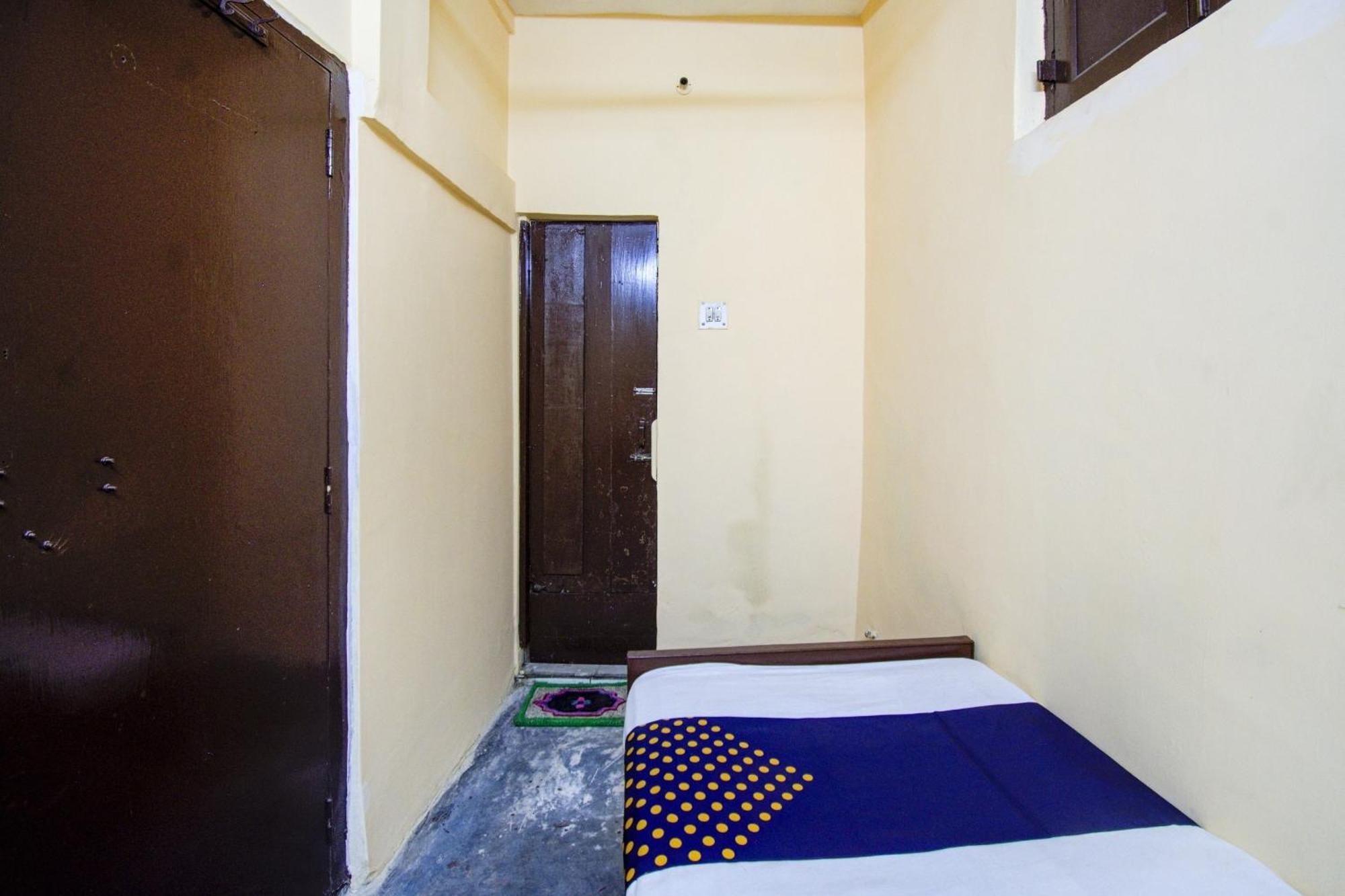 Spot On Dear Hotel Calcutta Calcutta Bara Bazar Esterno foto